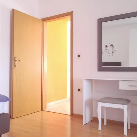 Pejic Póla