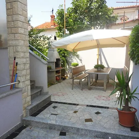 Pejic Apartment