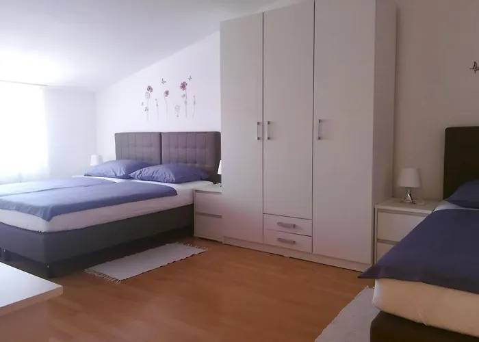 Apartament Pejić *